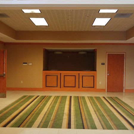 תומאסוויל Best Western Plus Rose City Conference Inn מראה חיצוני תמונה