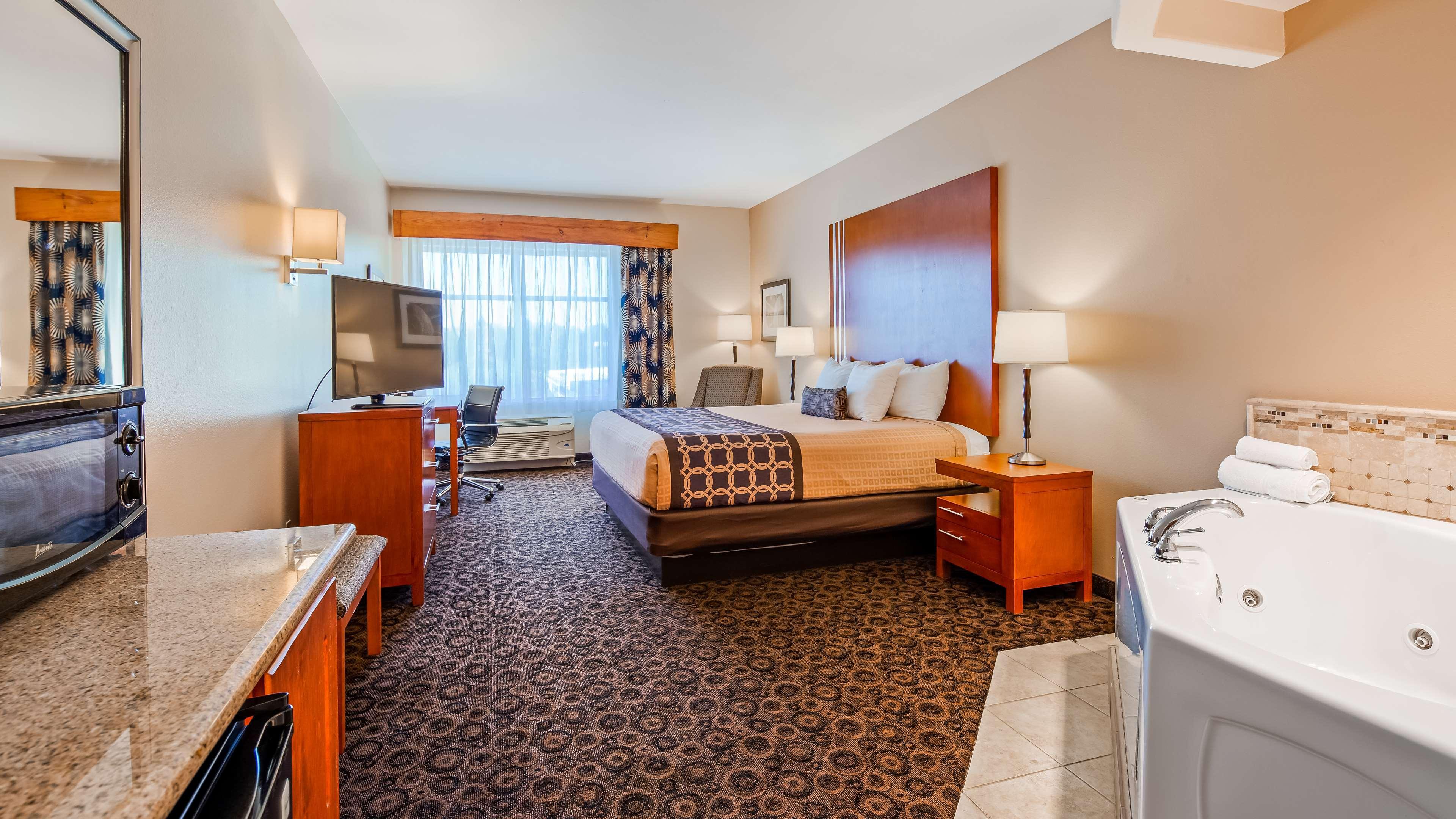 תומאסוויל Best Western Plus Rose City Conference Inn חדר תמונה