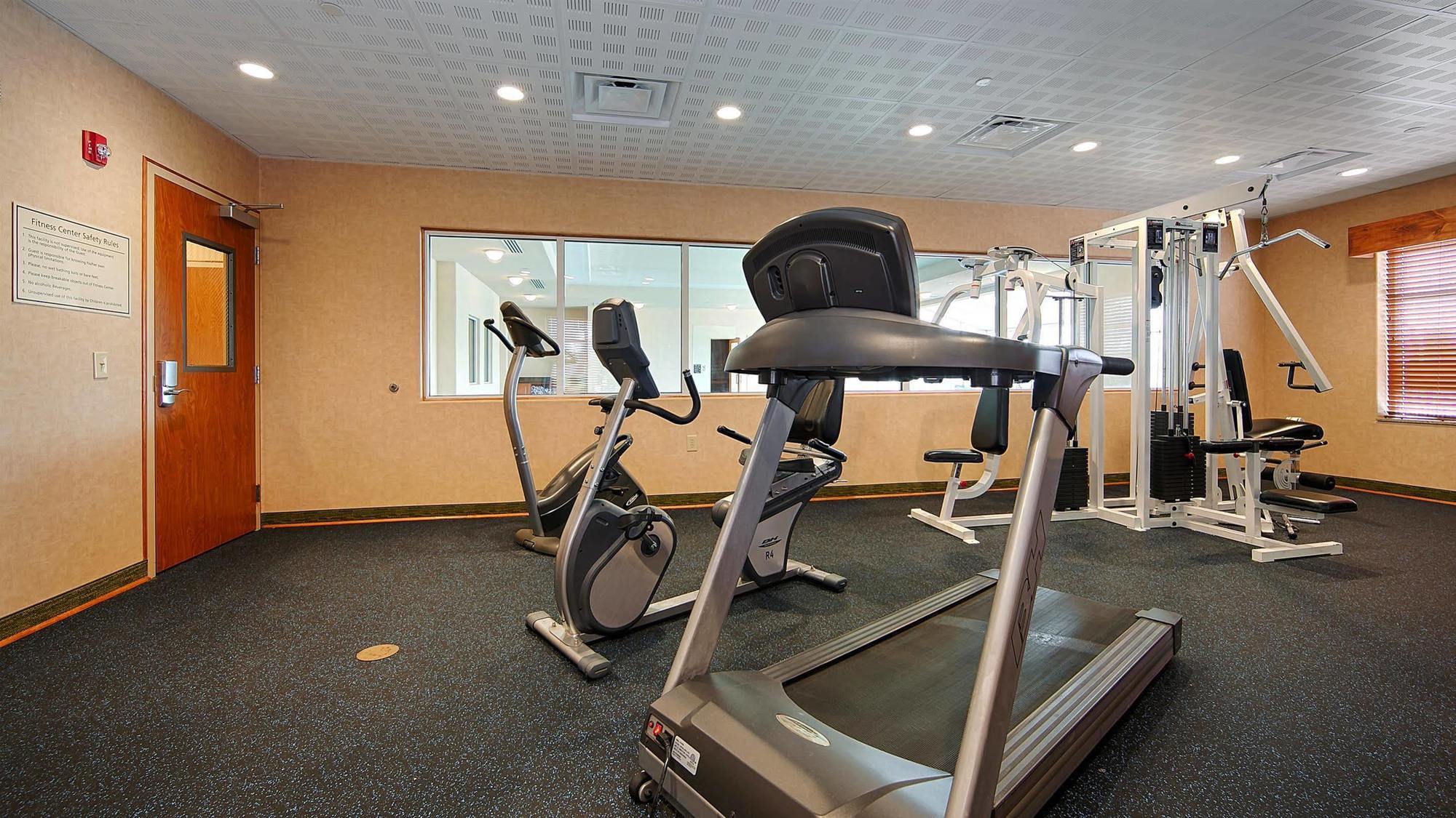 תומאסוויל Best Western Plus Rose City Conference Inn מראה חיצוני תמונה